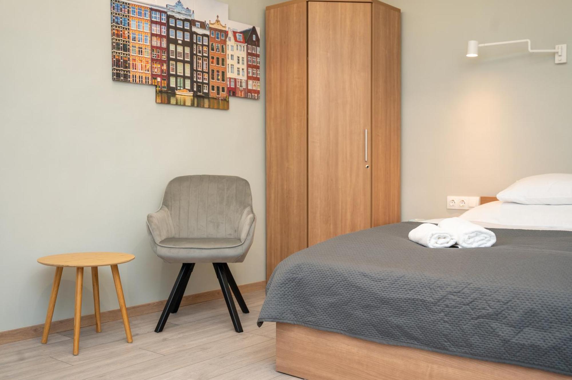 Tuenderkert Apartman Гюла Екстериор снимка
