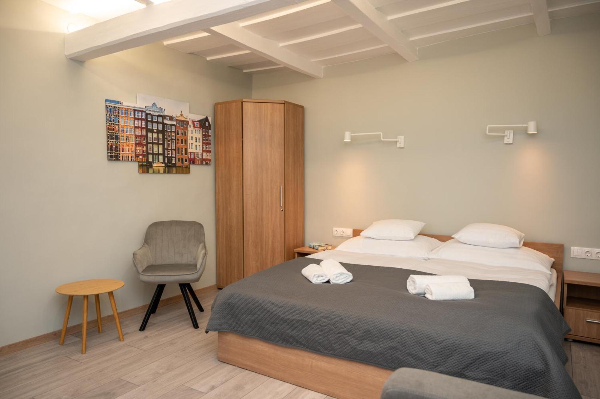 Tuenderkert Apartman Гюла Екстериор снимка